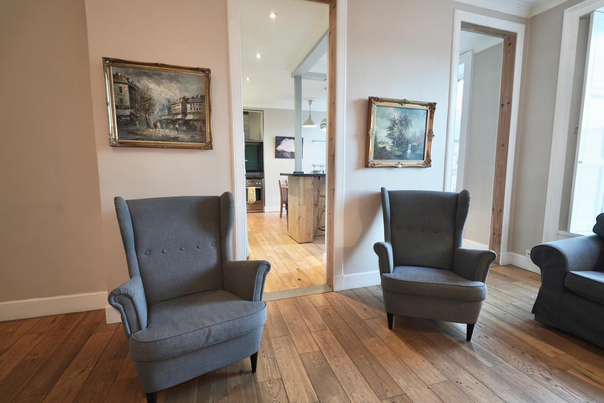 Spacious 2 Bed Apt Next To Royal Mile & Waverley 爱丁堡 外观 照片