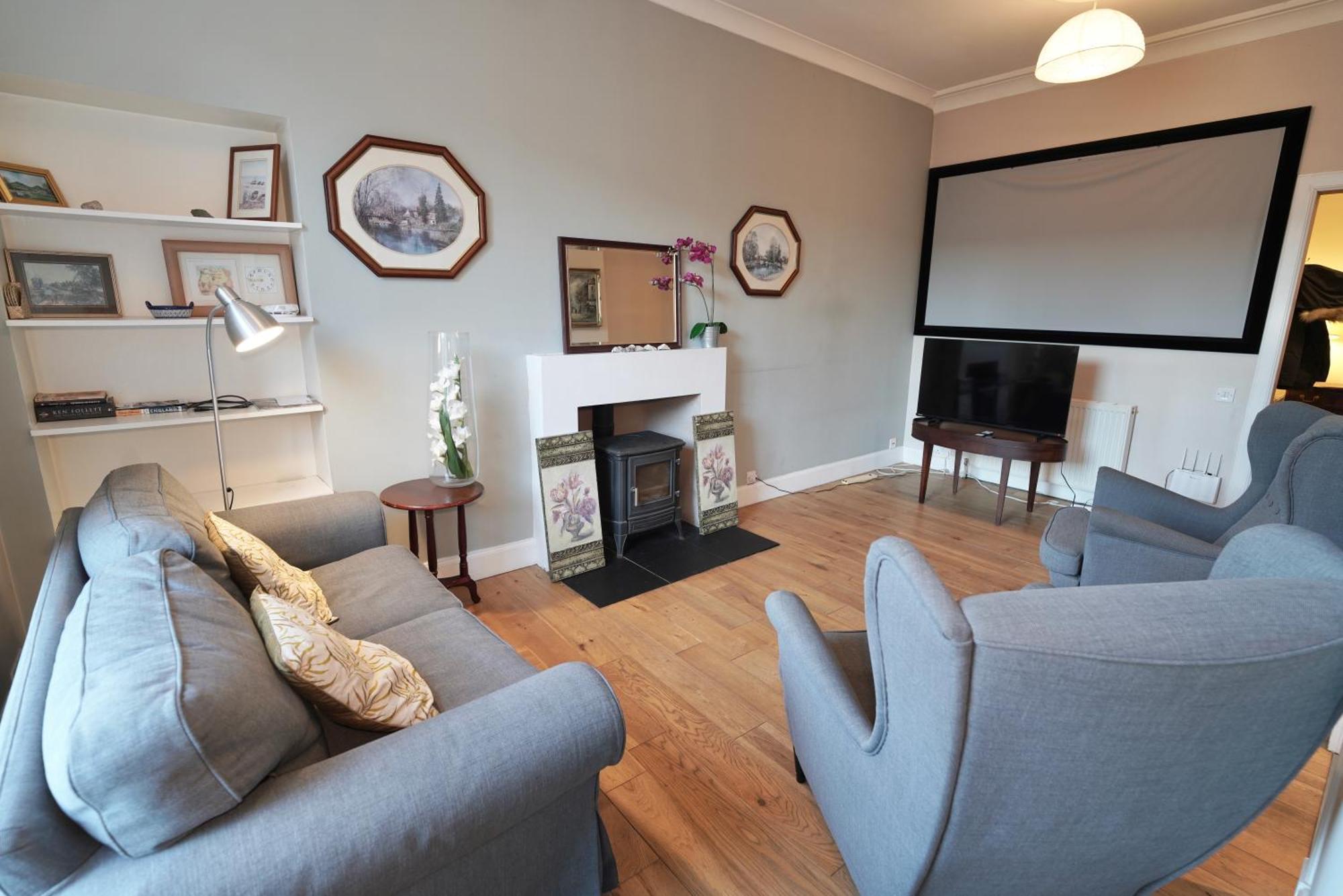 Spacious 2 Bed Apt Next To Royal Mile & Waverley 爱丁堡 外观 照片