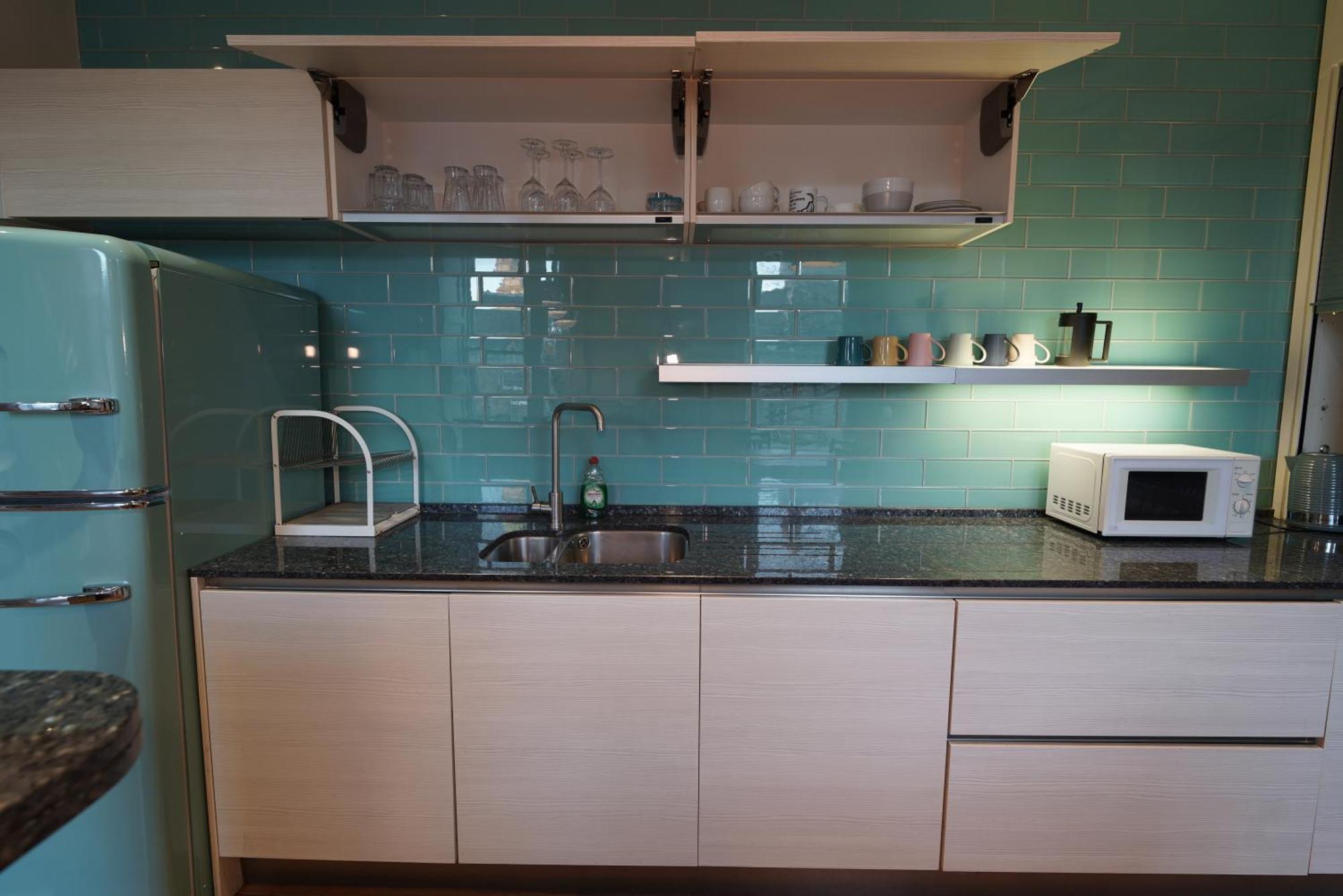 Spacious 2 Bed Apt Next To Royal Mile & Waverley 爱丁堡 外观 照片