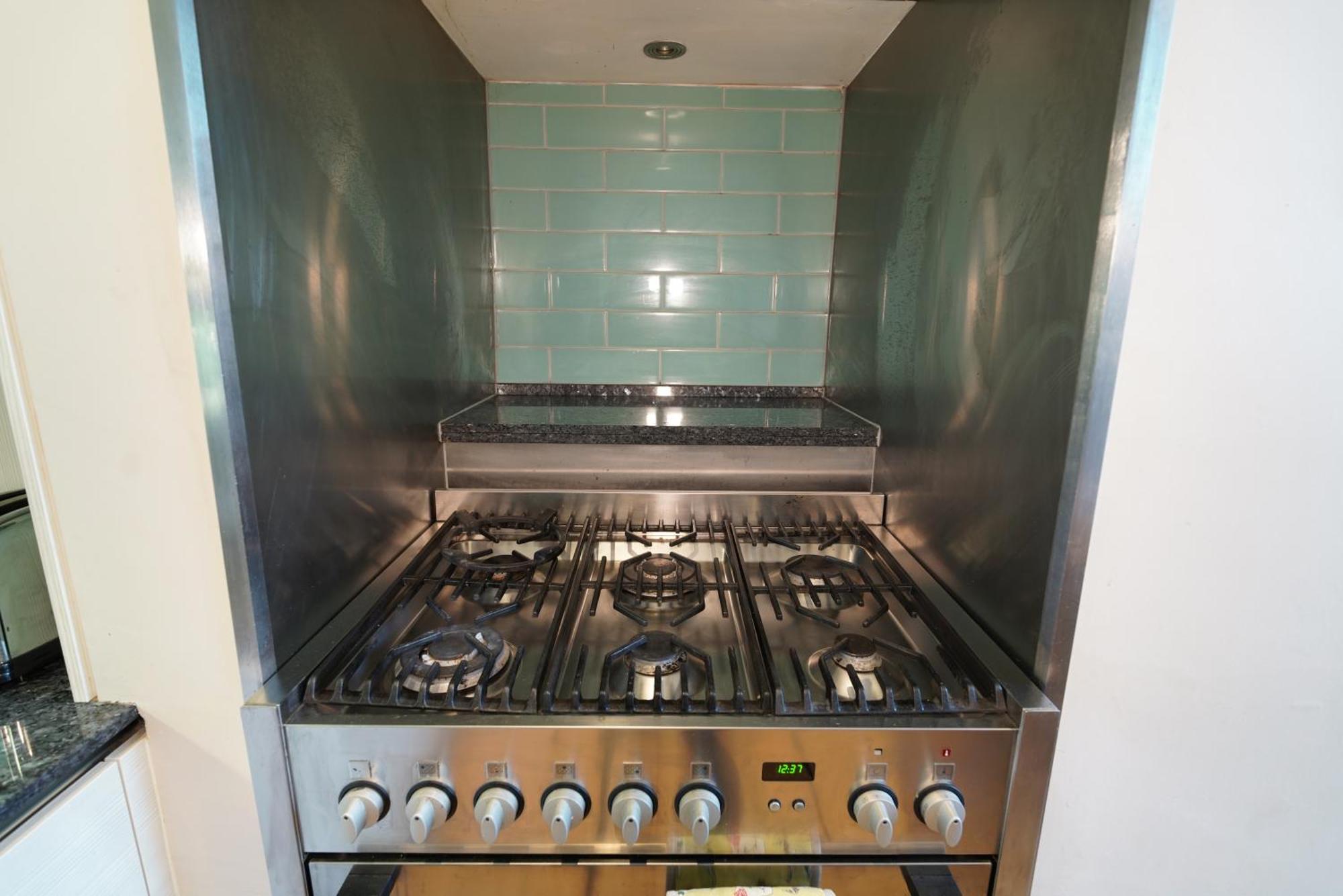 Spacious 2 Bed Apt Next To Royal Mile & Waverley 爱丁堡 外观 照片