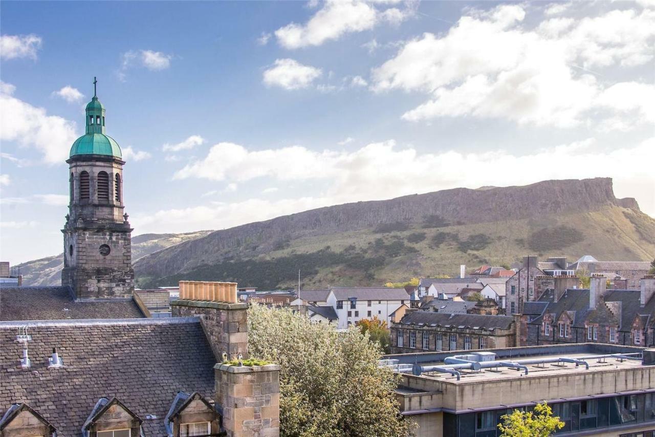Spacious 2 Bed Apt Next To Royal Mile & Waverley 爱丁堡 外观 照片