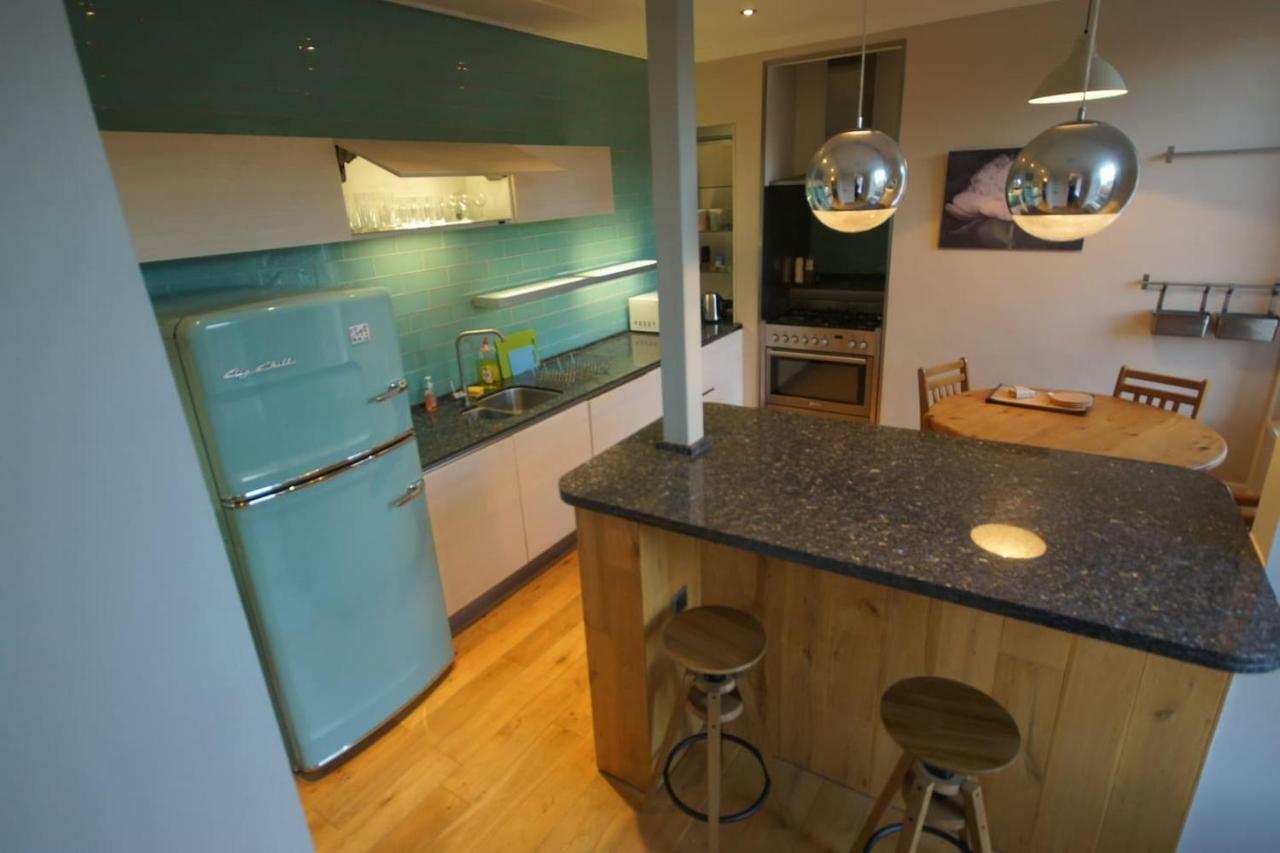 Spacious 2 Bed Apt Next To Royal Mile & Waverley 爱丁堡 外观 照片